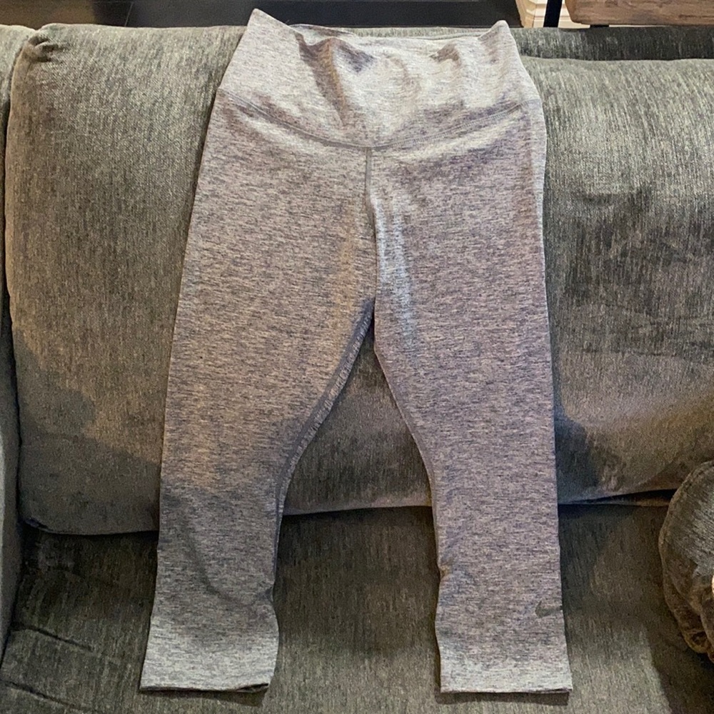 Nike Dri-Fit, M Gray Workout Leggings